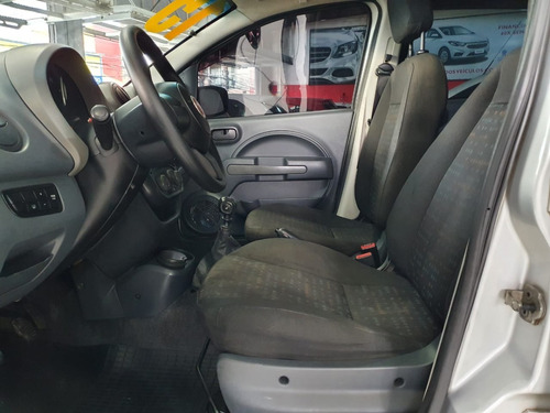 Imagem 9 de 10 de Fiat Uno Vivace 1.0 4p
