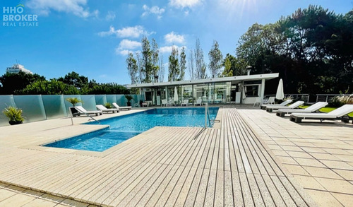 Imagen 27 de 30 de Semipiso En Venta, Torre Marigot, Playa Brava, Punta Del Este - Punta Del Este Brava