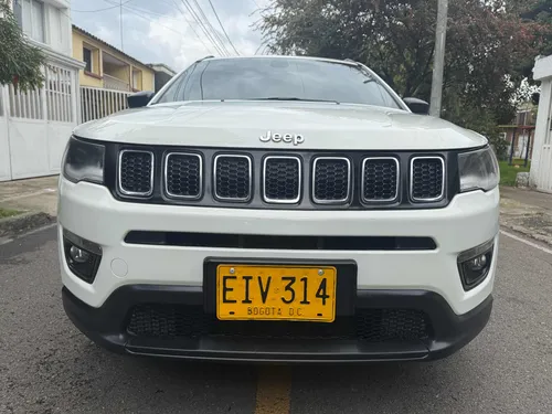 Jeep Compass 2.4 Sport 4x2