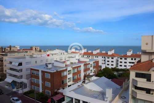 Apartamento En Venta - Península- Ref: 3934