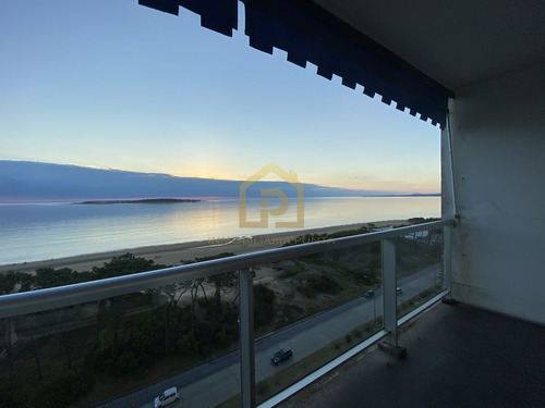 Imagen 9 de 13 de Apartamento Primera Linea De 2 Dormitorios, Parada 10 Playa Mansa