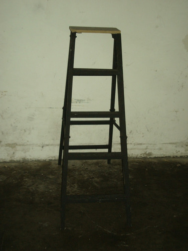 Escalera Tipo Tijera De Hierro 5 Tramos