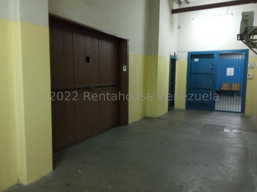 Edificio Comercial / Industrial (5 Pisos) Venta Boleita Norte Mls- 25-13749