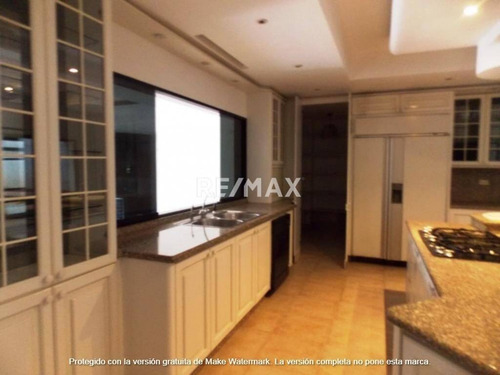 Imagen 9 de 22 de Apartamento En Venta Altos De Guataparo Dos Niveles Vista Al Campo Golf. Cód.: 456623. 04144841043