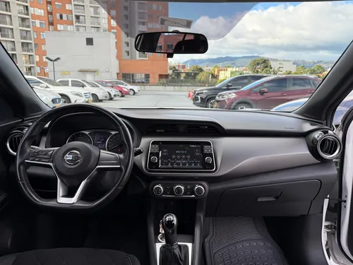 Nissan Kicks 1.6 Advance