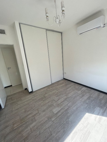 Departamento De 3 Amb Con Cochera En Barrio Nuevo Quilmes