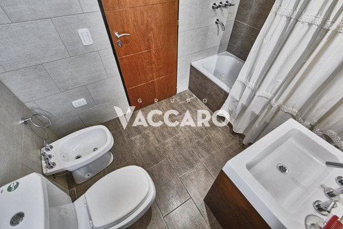 Imagen 27 de 30 de Casa Venta - Maria Eugenia Residences