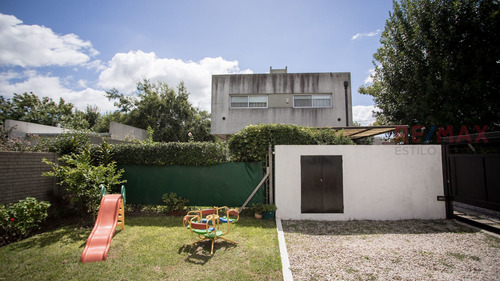 Imagen 16 de 19 de Dúplex En Venta En Gonnet