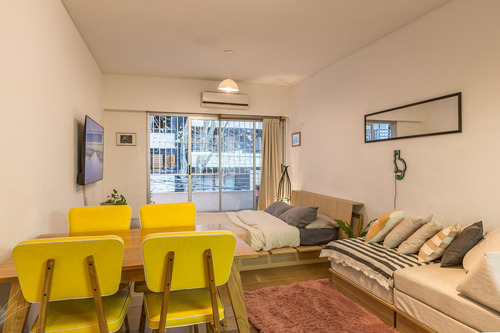 Venta De Monoambiente En Palermo Con Balcón. Muy Buena Propiedad!
