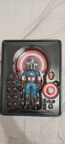 Mezco One: 12 Capitán América