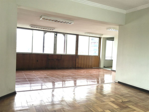 270 M2! Amplia Oficina Duplex En Arriendo En Providencia