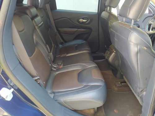 Imagen 13 de 15 de Jeep Cherokee 2015 2.4 Limited At
