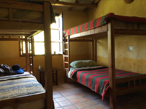 Casa Con Terreno Para La Agricultura O Parcelamiento