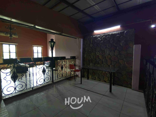 Casa En Guadalajara Centro, Guadalajara Con 5 Recámaras, 350 M², Id: 138533