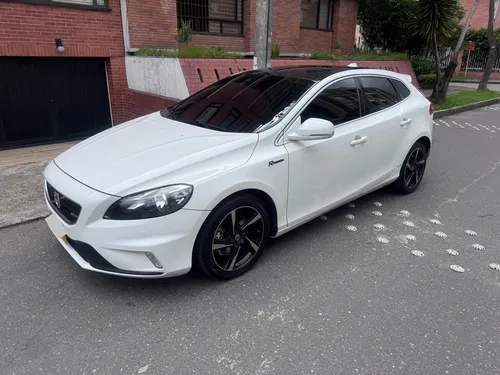 Volvo V40 1.6 T4 R-design