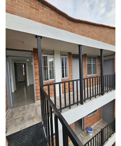 Venta Edificio De Apartaestudios Barrio La Selva