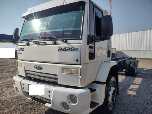 Imagem 1 de 10 de Ford Cargo 2428 2011 No Chassi
