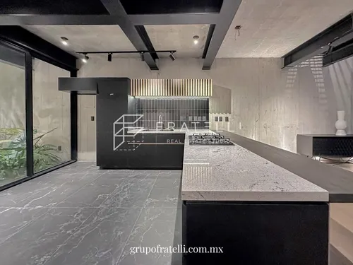 Casa Nueva En Venta, Zona Esmeralda