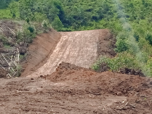 Imagem 6 de 8 de Pj* Que Tal Comprar Seu Terreno Com Facilidade Pertinho Da Represa