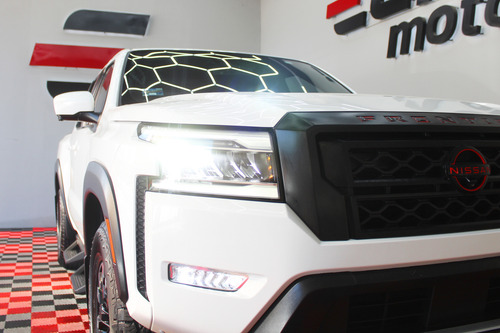 Nissan Frontier 3.8 V6 Pro-4X 4Wd At
