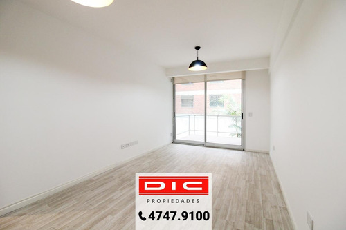 Imagen 28 de 29 de Semipiso De 3 Amb Con Cochera, Estilo Moderno En San Isidro