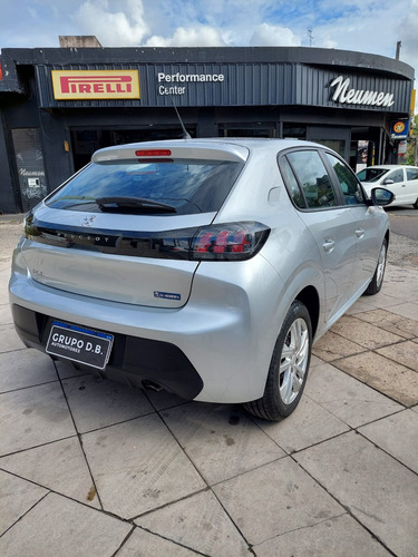 Peugeot 208 1.6 Active