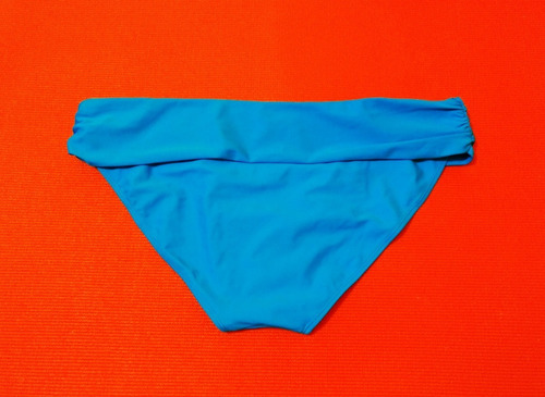 Bikini Panty Basico Color Azul Talla Extra Plus 18 / 40 (Usado)
