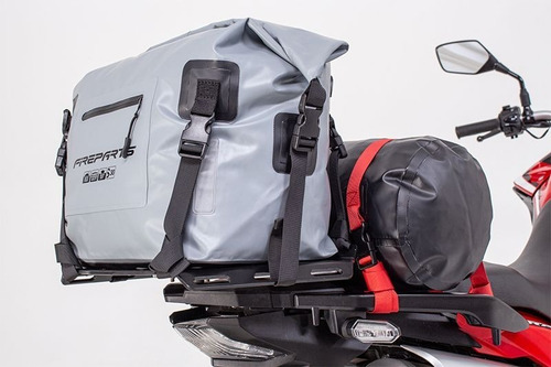 Imagen 3 de 7 de Maleta Superior Impermeable Drybag Fire Parts Gris S30 Lts