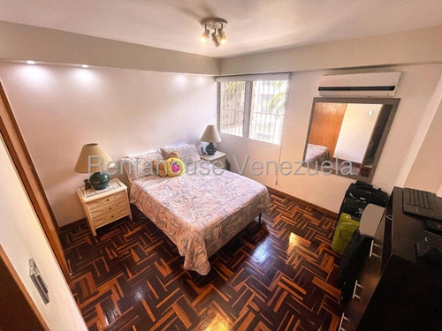 Espectacular Apartamento Remodelado En Venta En El Marques - Mls #25-18331 -jca