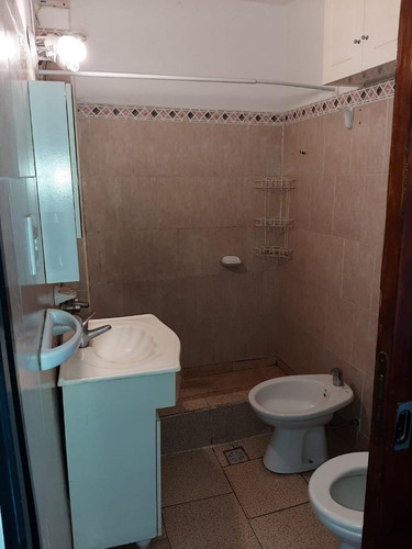 Imagen 8 de 12 de Departamento Tipo Casa Ph En Duplex 3 Ambientes Lanus Oeste