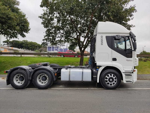 Imagem 6 de 14 de Iveco 400 6x2 Trucado Ano 2014 Automatico Teto Alto C/ Rodas