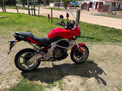 Imagen 4 de 11 de Kawasaki Versy 650