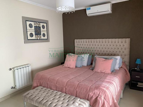 Imagen 19 de 30 de Casa Con Pileta De Natación En Venta En Pilar