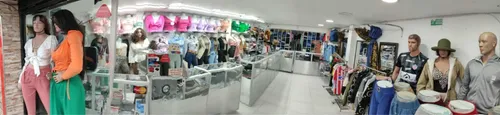 Almacén De Ropa