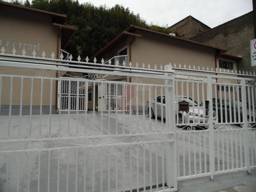 Casa Com 2 Quartos, Varanda, 2 Vagas, A 1km Da Feirinha Do Alto - Ca0732
