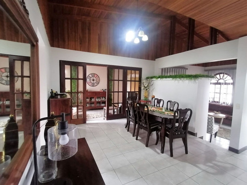 Imagen 10 de 22 de Casa Elegante En Residencial De Lujo Ciudad Quesada, Alajuela