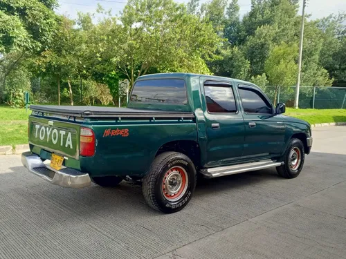 Toyota Hilux 2.4l 4x2