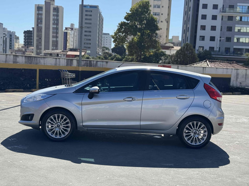 Ford Fiesta 1.6 TITANIUM HATCH 16V FLEX 4P POWERSHIFT