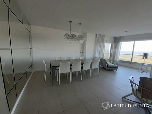 Imagen 5 de 15 de Apartamento Esquinero En Le Parc, 3 Suites Más Dependencia