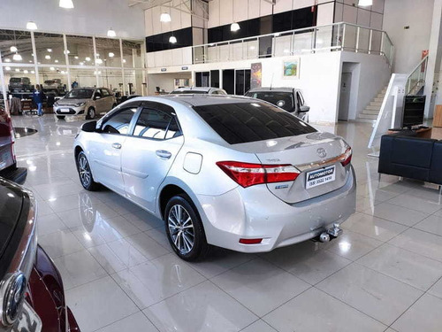 Imagem 4 de 10 de Toyota Corolla Gli 1.8 16v 4p Aut (flex)