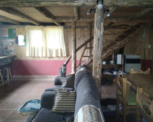 Casa En El Hoyo, Chubut.