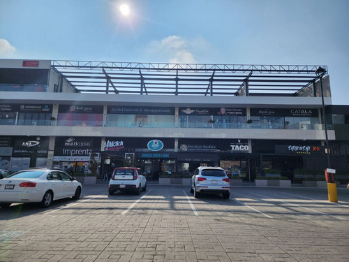 Local Comercial En Renta En P.b. En Plaza Vía Lomas - Lomas De Angelópolis