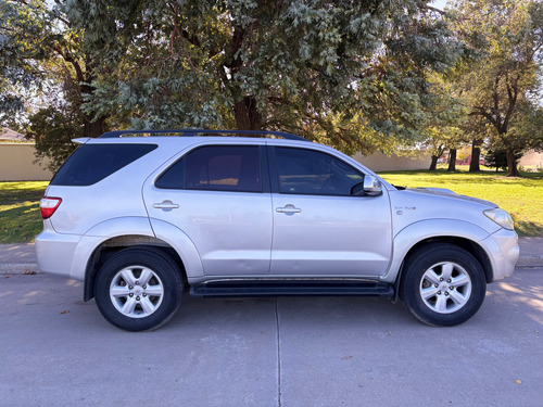 Toyota Hilux SW4 3.0 Srv I 171cv 4x4