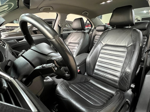 Imagem 10 de 15 de Volkswagen Jetta 2.0 Tsi Highline 211cv 2014