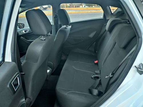 Imagen 8 de 12 de Ford Fiesta Se