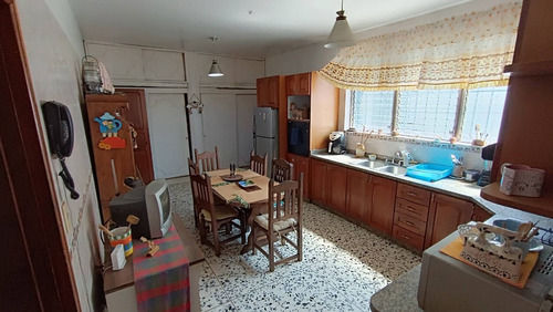 Lm Casa Para Remodelar En Venta En Trigal Centro Cerca Del Juan Xxiii Y La Casa Del Gobernador.