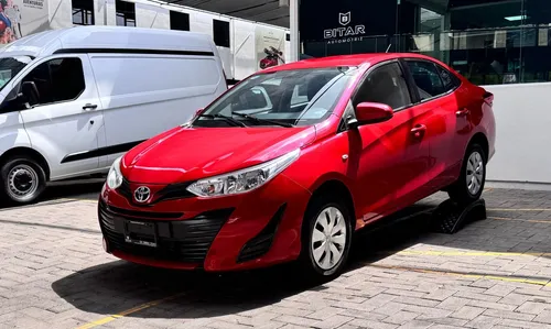 Toyota Yaris 1.5 Core Mt
