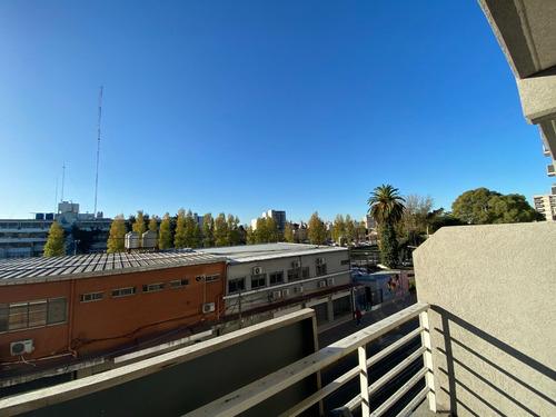 Venta 1 Ambiente. A Estrenar. Bajas Expensas.