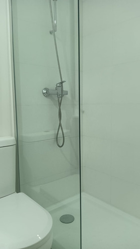 Arriendo Depa 1d1b Año Corrido Sin Muebles Gran Conectividad