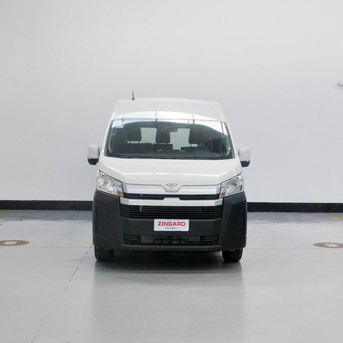 Toyota Hiace 2.8 Tdi Furgón 6at L2h2 3a 5p